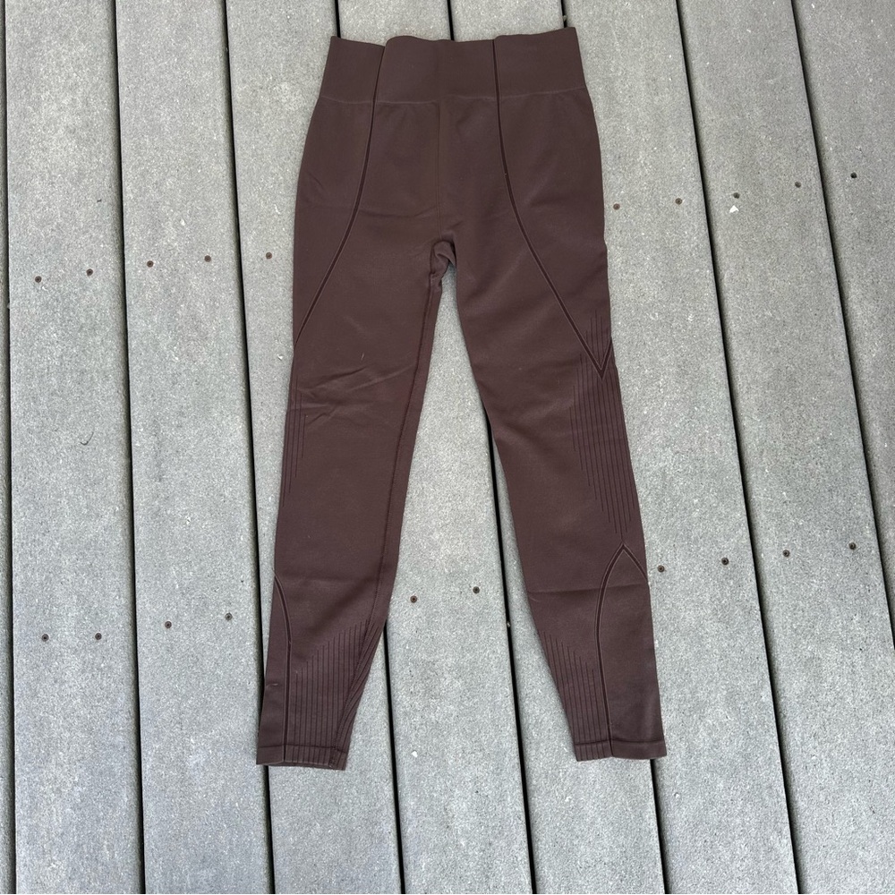 H&M workout pants size medium